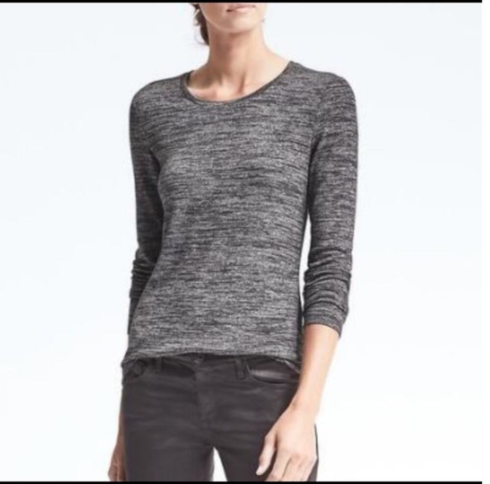 Banana Republic | Long Sleeve Knit Top Size S